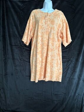 Sun Bay Nights, light and dark orange short sleeve dress, size L
